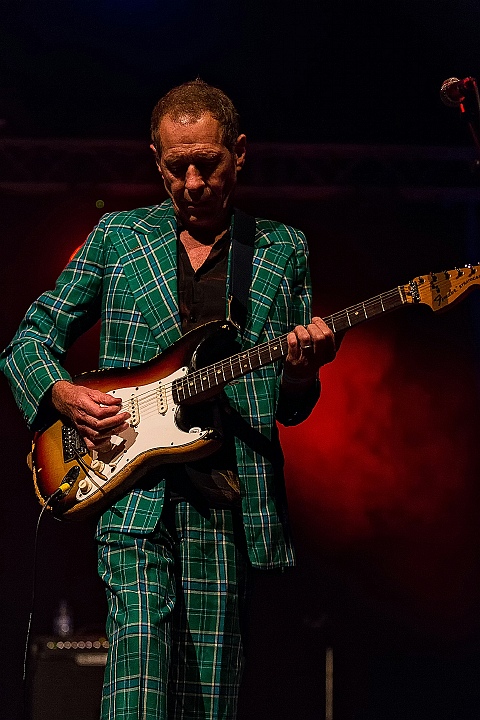 MUD @ Olensfest 2016, picture 2, photographed by Edwin Houdevelt - FrontView Magazine