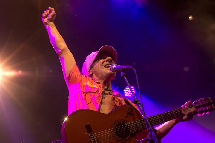 Manu Chao & La Ventura @ ManiFiesta, picture 2, photographed by Dieter  Boone - FrontView Magazine