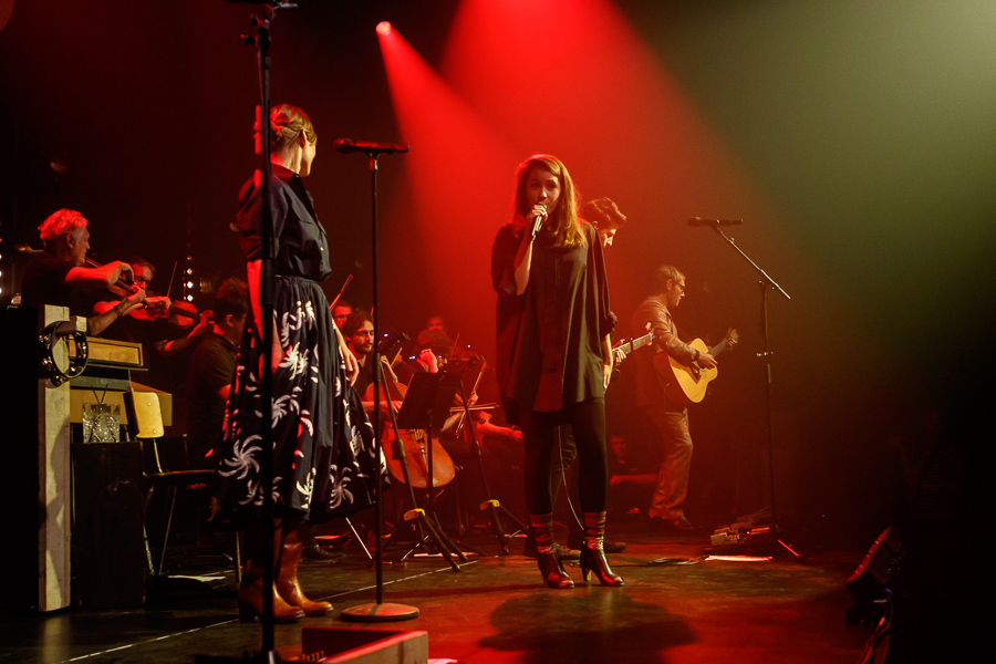 Hooverphonic @ Joe All The Way, picture 27, photographed by Alex Wyckmans - FrontView Magazine