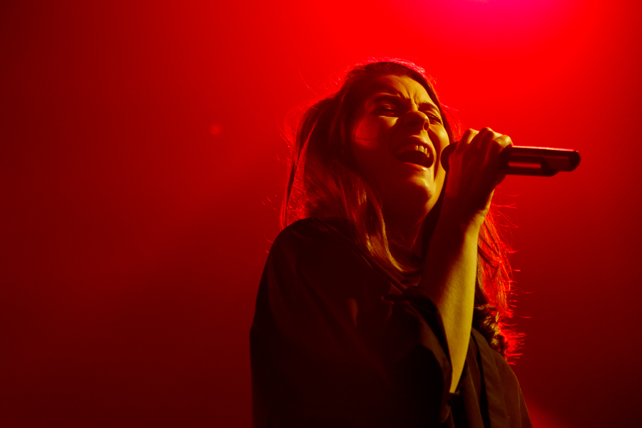 Hooverphonic @ Joe All The Way, picture 28, photographed by Alex Wyckmans - FrontView Magazine