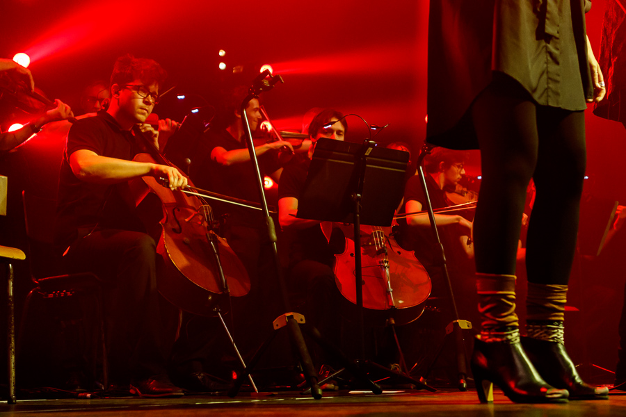 Hooverphonic @ Joe All The Way, picture 30, photographed by Alex Wyckmans - FrontView Magazine