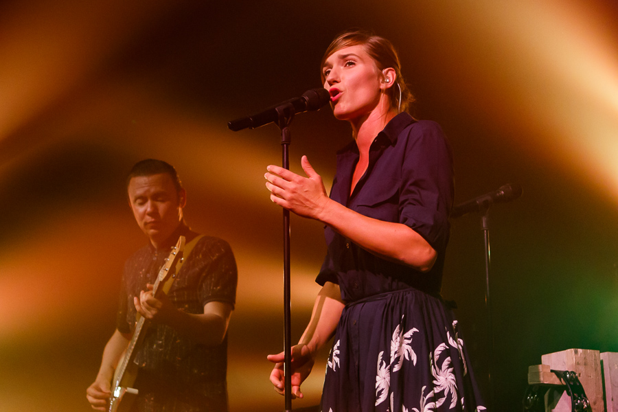 Hooverphonic @ Joe All The Way, picture 38, photographed by Alex Wyckmans - FrontView Magazine