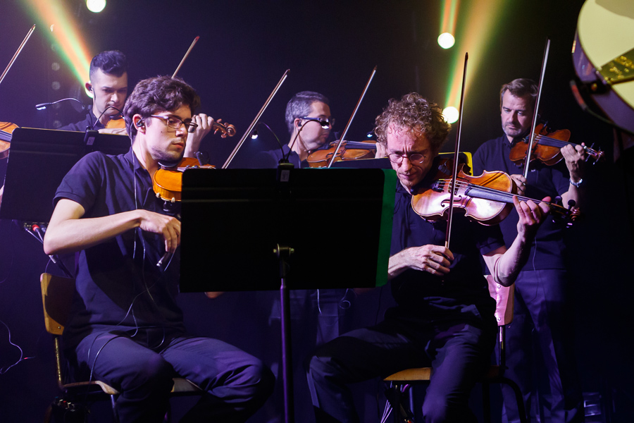 Hooverphonic @ Joe All The Way, picture 39, photographed by Alex Wyckmans - FrontView Magazine