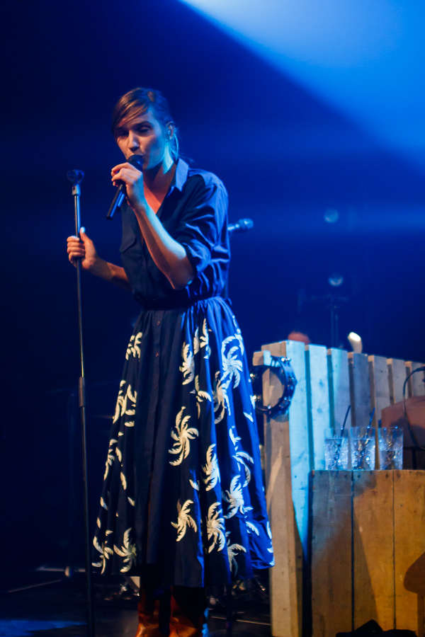 Hooverphonic @ Joe All The Way, picture 43, photographed by Alex Wyckmans - FrontView Magazine