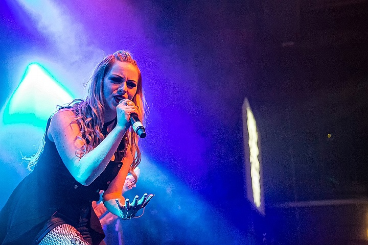 End Of The Dream @ Femme 2016, foto 17, foto's door Edwin Houdevelt - FrontView Magazine