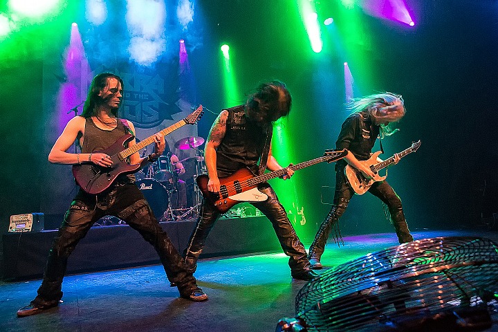 Kobra & The Lotus @ Femme 2016, picture 27, photographed by Edwin Houdevelt - FrontView Magazine