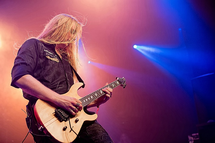 Kobra & The Lotus @ Femme 2016, picture 28, photographed by Edwin Houdevelt - FrontView Magazine
