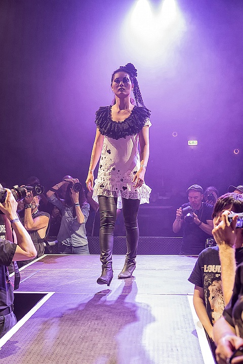 mode show, Ingeborg Steenvorst met Chirra Niva @ Femme 2016, picture 15, photographed by Edwin Houdevelt - FrontView Magazine