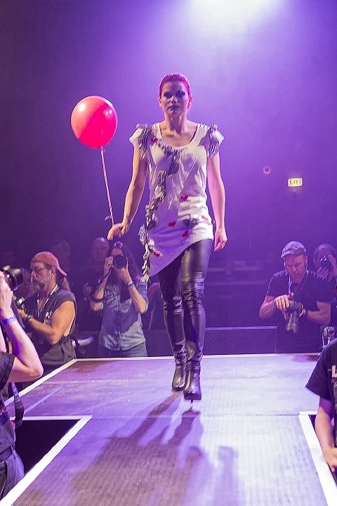 mode show, Ingeborg Steenvorst met Chirra Niva @ Femme 2016, picture 16, photographed by Edwin Houdevelt - FrontView Magazine
