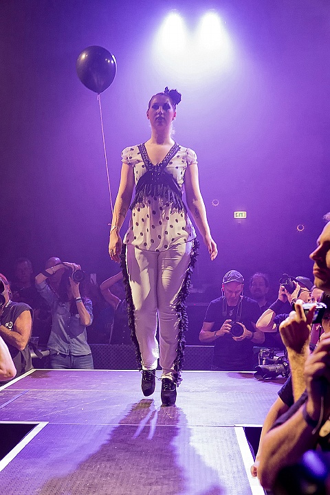 mode show, Ingeborg Steenvorst met Chirra Niva @ Femme 2016, picture 18, photographed by Edwin Houdevelt - FrontView Magazine
