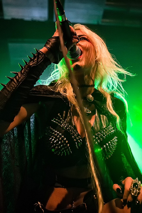 Shadowrise @ Femme 2016, picture 8, photographed by Edwin Houdevelt - FrontView Magazine