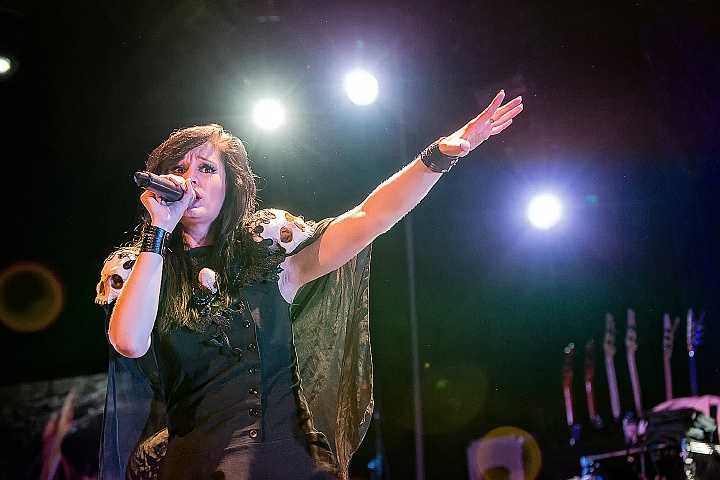 Xandria @ Femme 2016, foto 24, foto's door Edwin Houdevelt - FrontView Magazine