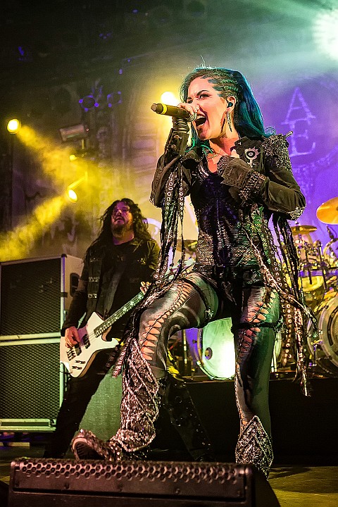 Arch Enemy @ Femme 2016, foto 3, foto's door FrontView Magazine
