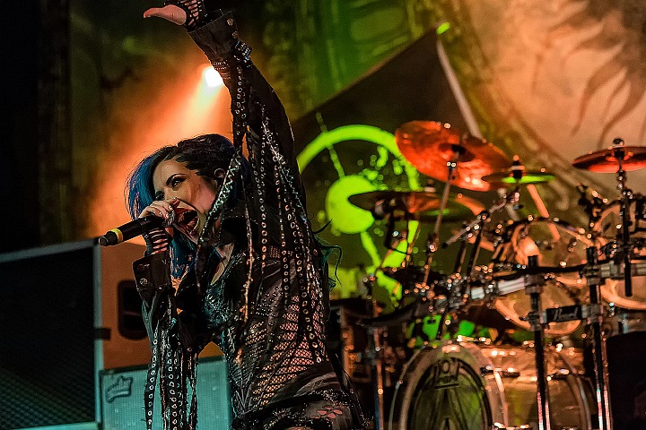 Arch Enemy @ Femme 2016, foto 4, foto's door FrontView Magazine