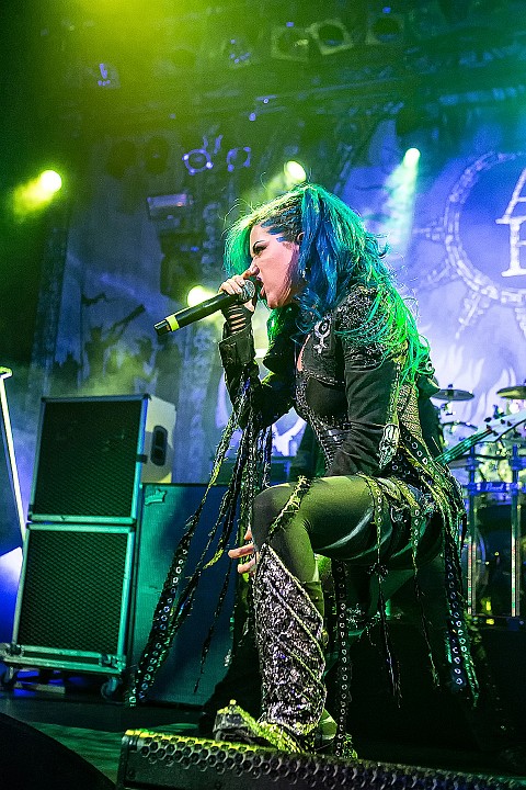 Arch Enemy @ Femme 2016, foto 14, foto's door FrontView Magazine