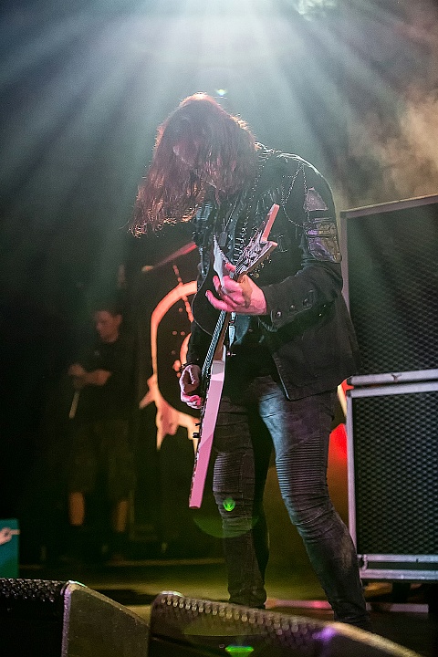 Arch Enemy @ Femme 2016, foto 22, foto's door FrontView Magazine