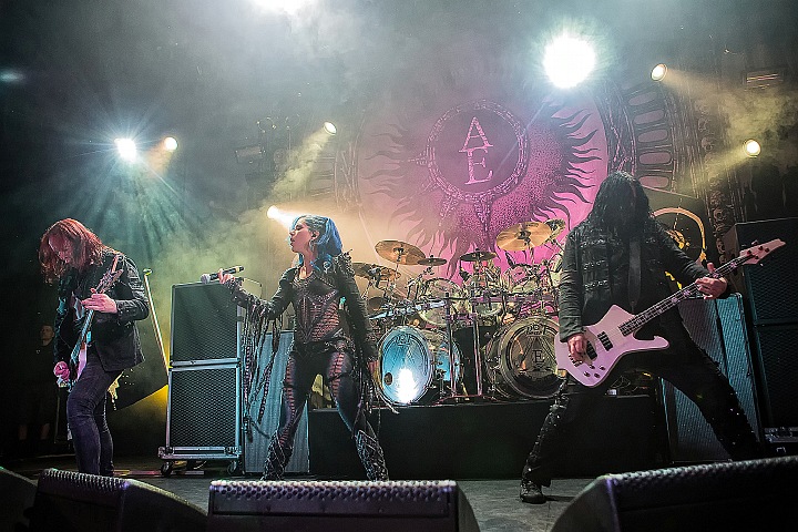 Arch Enemy @ Femme 2016, foto 23, foto's door FrontView Magazine