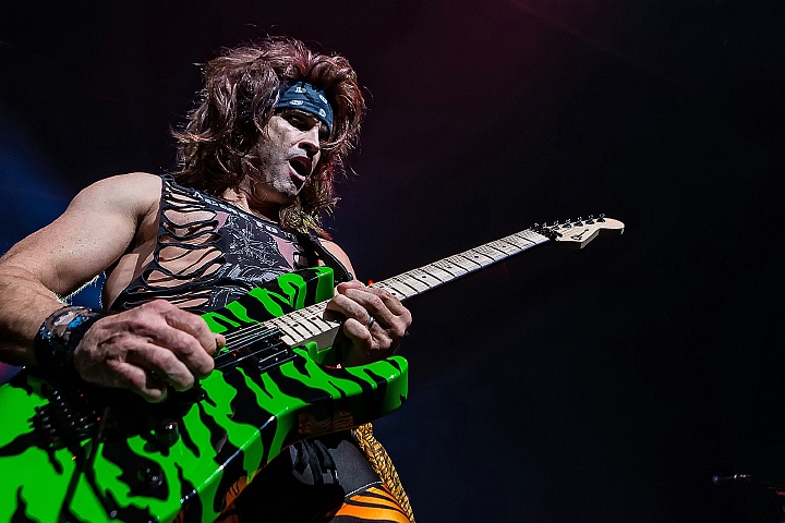 Steel Panther @ Ancienne Belgique, foto 34, foto's door Edwin Houdevelt - FrontView Magazine