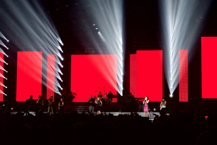 Laura Pausini @ Vorst Nationaal, picture 17, photographed by Bart Baevegems - FrontView Magazine