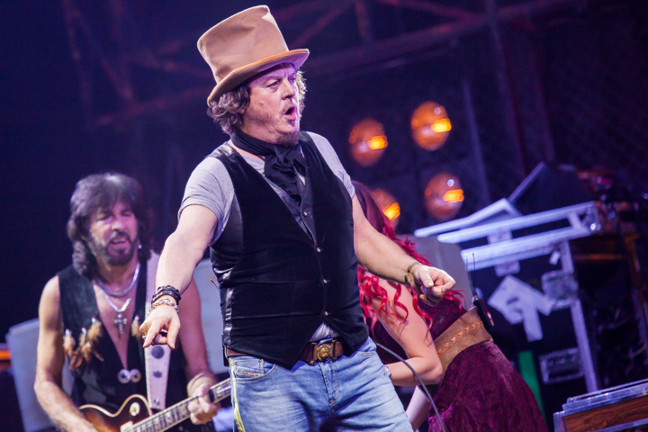 Zucchero @ Vorst Nationaal, picture 6, photographed by Dorien Goetschalckx - FrontView Magazine