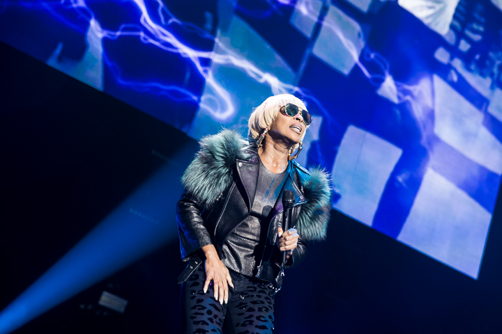 Mary J. Blige @ Vorst Nationaal, picture 5, photographed by Dorien Goetschalckx - FrontView Magazine
