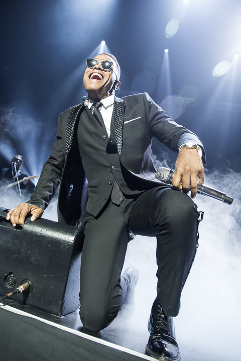 Maxwell @ Vorst Nationaal, picture 3, photographed by Dorien Goetschalckx - FrontView Magazine