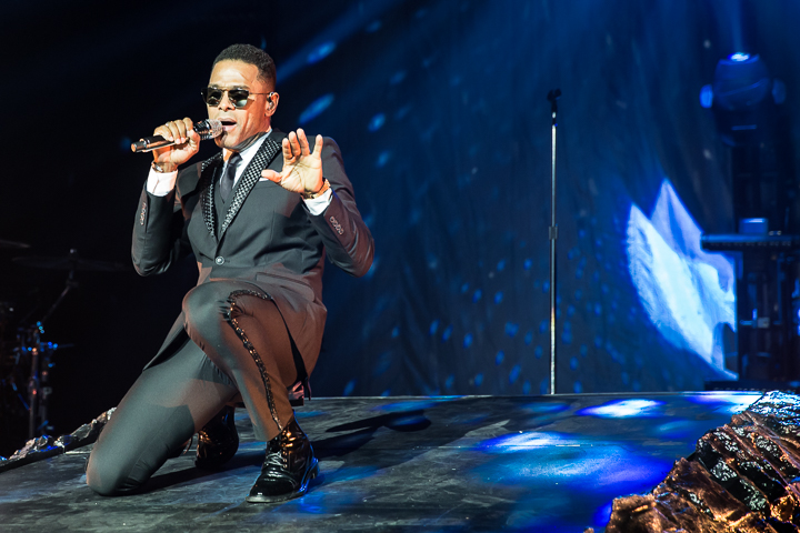 Maxwell @ Vorst Nationaal, picture 8, photographed by Dorien Goetschalckx - FrontView Magazine