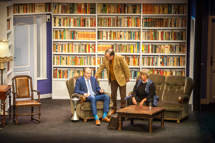 Première Macho's @ echt Antwaarps teater, picture 4, photographed by Goele Bormans - FrontView Magazine