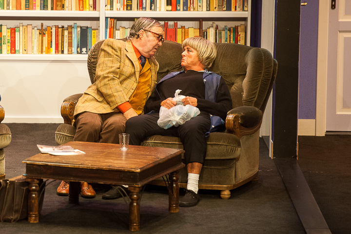 Première Macho's @ echt Antwaarps teater, picture 12, photographed by Goele Bormans - FrontView Magazine