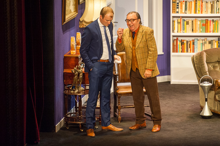 Première Macho's @ echt Antwaarps teater, picture 13, photographed by Goele Bormans - FrontView Magazine