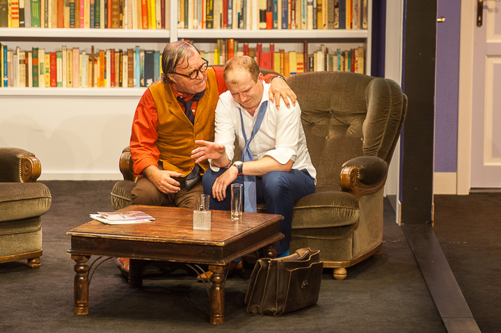 Première Macho's @ echt Antwaarps teater, picture 50, photographed by Goele Bormans - FrontView Magazine