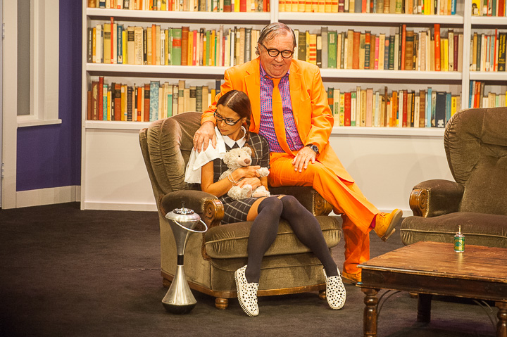 Première Macho's @ echt Antwaarps teater, picture 56, photographed by Goele Bormans - FrontView Magazine