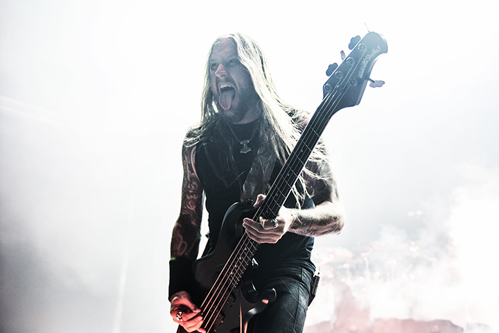 Amon Amarth @ Vorst Nationaal, picture 4, photographed by Jef Peeters - FrontView Magazine