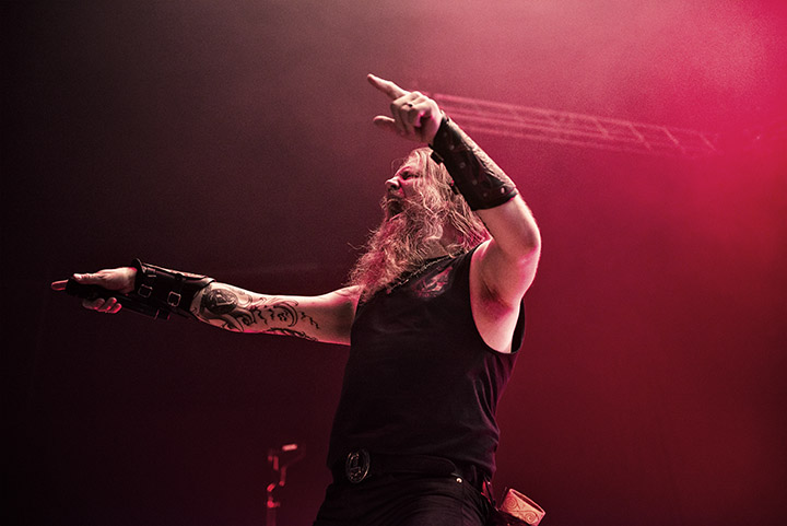 Amon Amarth @ Vorst Nationaal, picture 8, photographed by Jef Peeters - FrontView Magazine