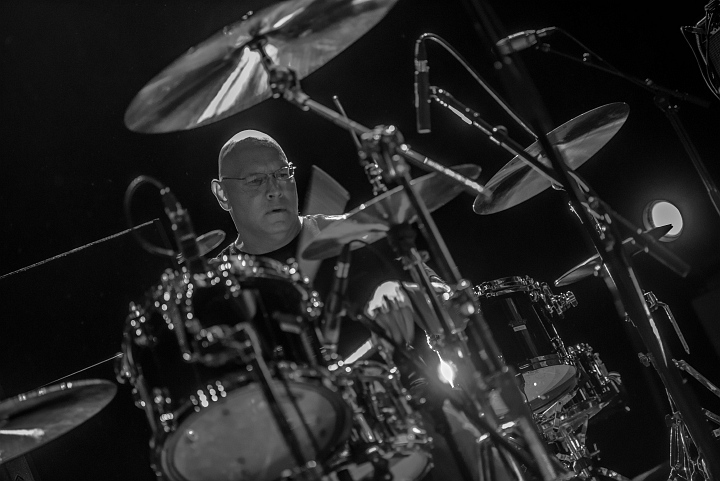 Dinosaur Jr @ AB Brussel, picture 16, photographed by Luc Luyten - FrontView Magazine