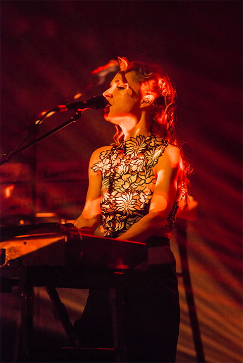Agnes Obel @ AB, picture 7, photographed by Jef Peeters - FrontView Magazine