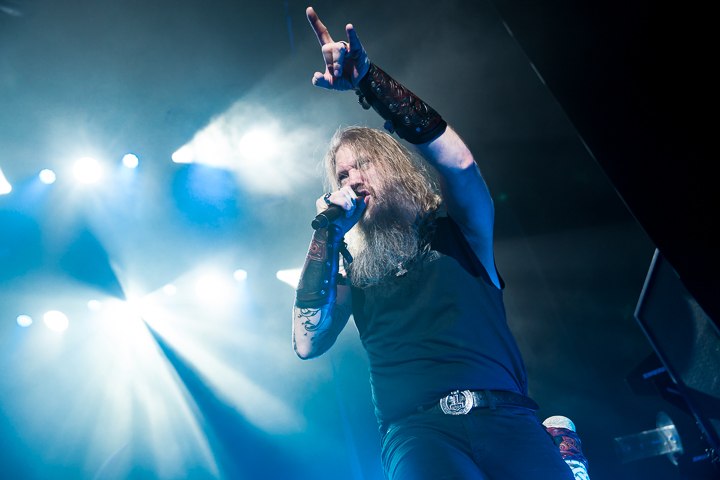 Amon Amarth @ 013, picture 2, photographed by Dorien Goetschalckx - FrontView Magazine
