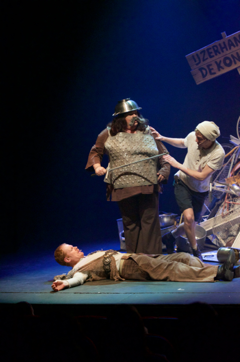Arthur, of hoe je koning kan worden @ Antwerpen Fakkelteater, picture 9, photographed by Bart Baevegems - FrontView Magazine