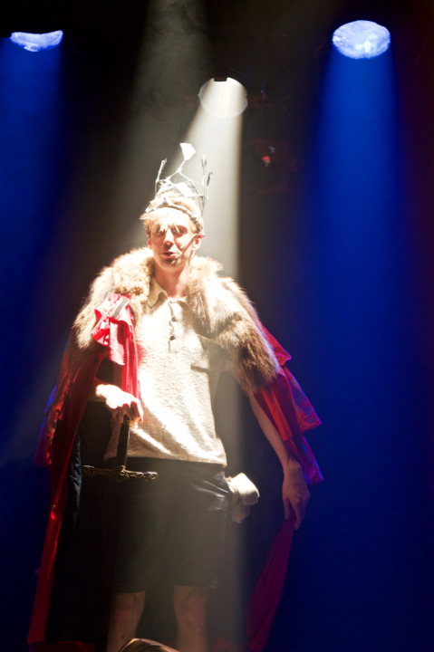 Arthur, of hoe je koning kan worden @ Antwerpen Fakkelteater, picture 37, photographed by Bart Baevegems - FrontView Magazine