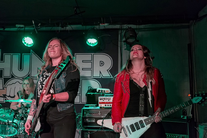 ThunderMother @ De Verlichte Geest, picture 2, photographed by Edwin Houdevelt - FrontView Magazine