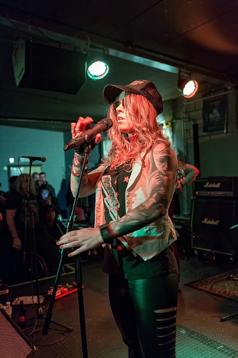 ThunderMother @ De Verlichte Geest, picture 4, photographed by Edwin Houdevelt - FrontView Magazine