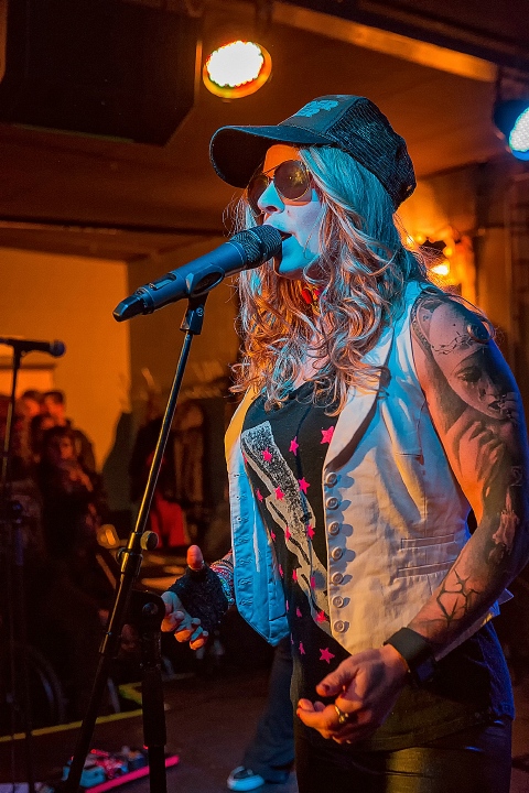 ThunderMother @ De Verlichte Geest, picture 5, photographed by Edwin Houdevelt - FrontView Magazine