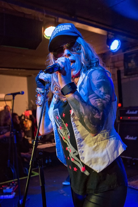 ThunderMother @ De Verlichte Geest, picture 17, photographed by Edwin Houdevelt - FrontView Magazine