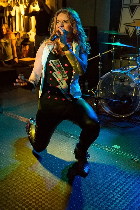 ThunderMother @ De Verlichte Geest, picture 26, photographed by Edwin Houdevelt - FrontView Magazine