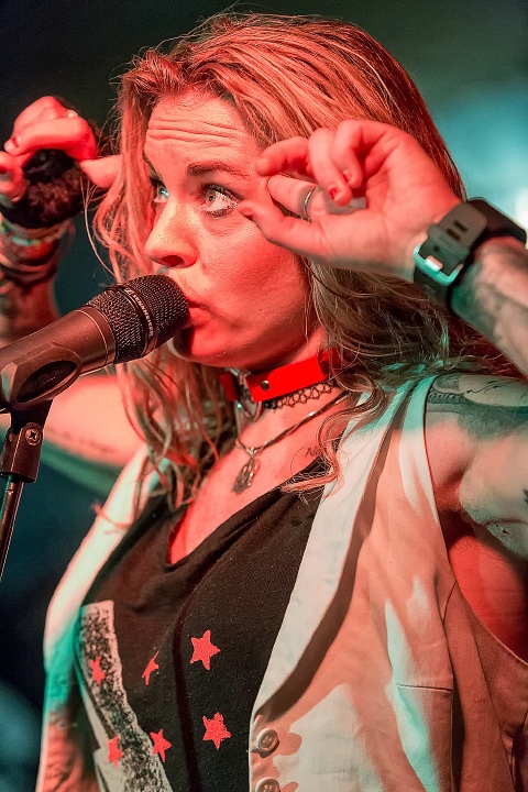 ThunderMother @ De Verlichte Geest, picture 28, photographed by Edwin Houdevelt - FrontView Magazine