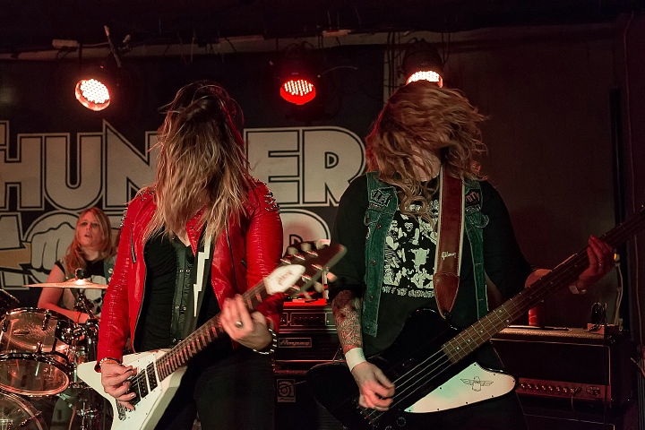 ThunderMother @ De Verlichte Geest, picture 30, photographed by Edwin Houdevelt - FrontView Magazine