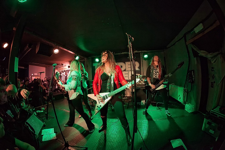 ThunderMother @ De Verlichte Geest, picture 34, photographed by Edwin Houdevelt - FrontView Magazine
