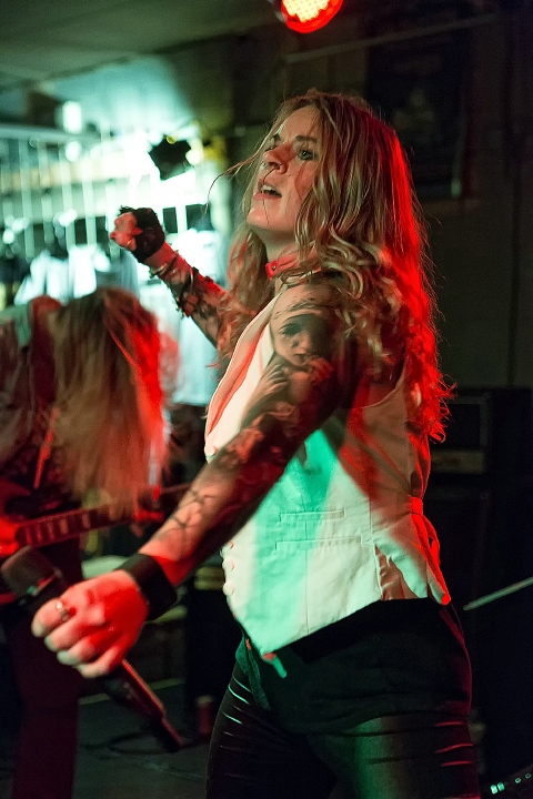 ThunderMother @ De Verlichte Geest, picture 40, photographed by Edwin Houdevelt - FrontView Magazine