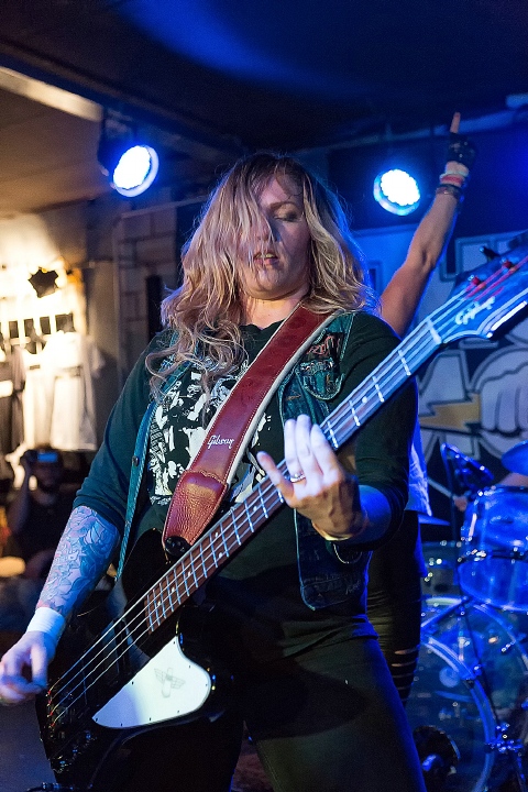 ThunderMother @ De Verlichte Geest, picture 42, photographed by Edwin Houdevelt - FrontView Magazine