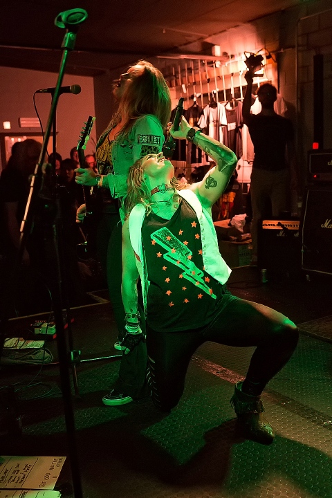 ThunderMother @ De Verlichte Geest, picture 46, photographed by Edwin Houdevelt - FrontView Magazine